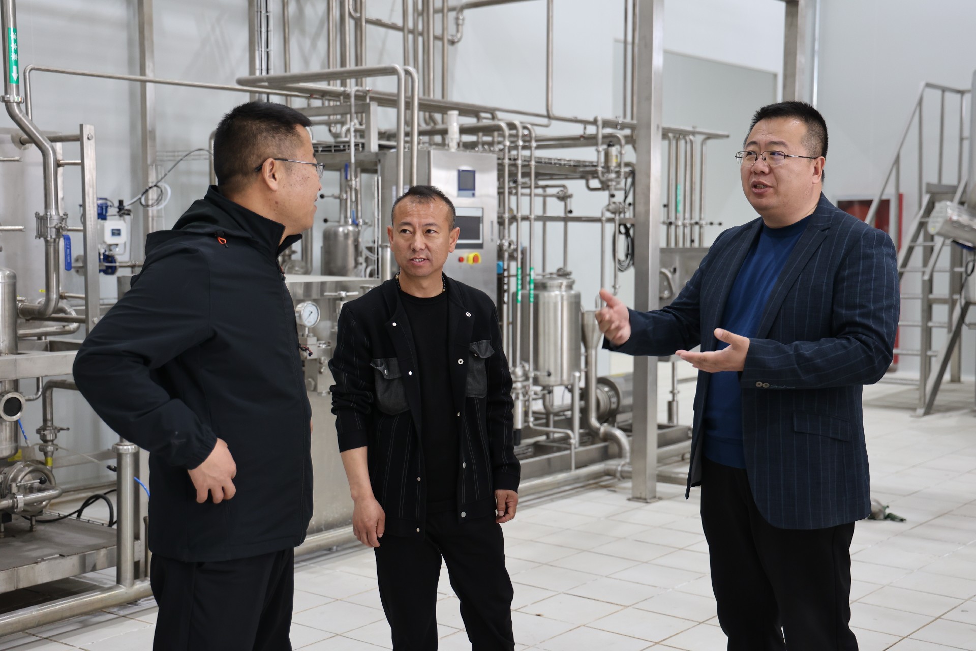 1680169628180779.jpg 1W5A4295.JPG